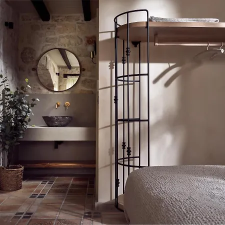 Leeda's Village Aparthotel *